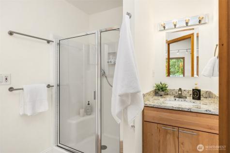 6729 NE Ralston Road Bainbridge Island WA 98110