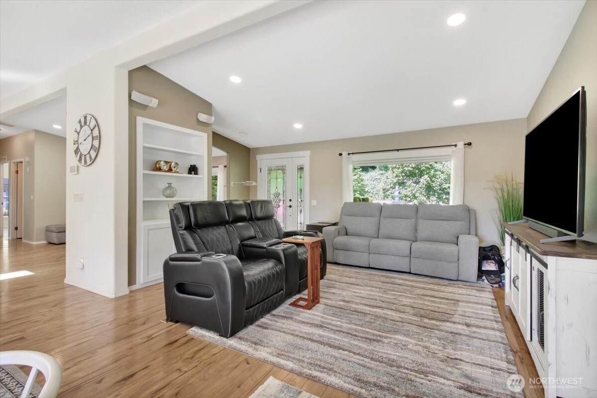 18024 116th Place NE Arlington WA 98223
