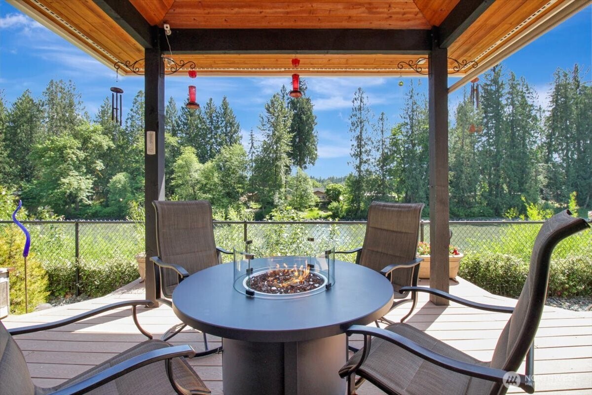 18024 116th Place NE Arlington WA 98223
