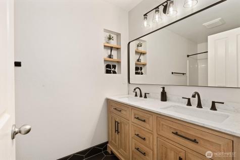 21927 44th Drive SE Bothell WA 98021