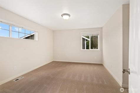 21927 44th Drive SE Bothell WA 98021
