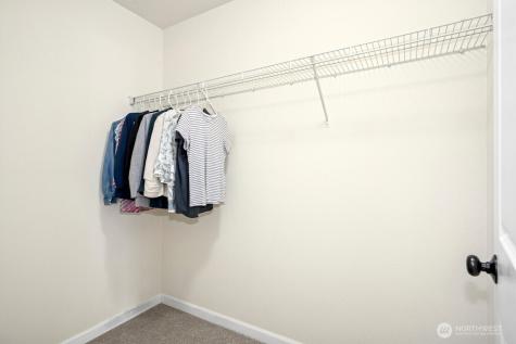 4915 NE 5th Street Renton WA 98059