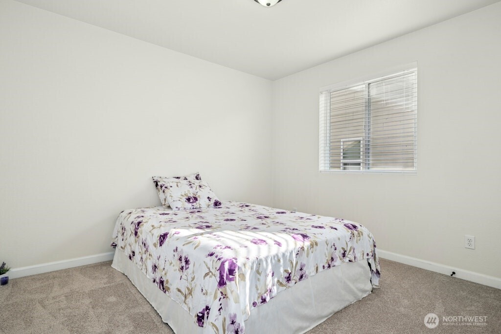4915 NE 5th Street Renton WA 98059
