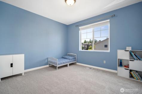 4915 NE 5th Street Renton WA 98059