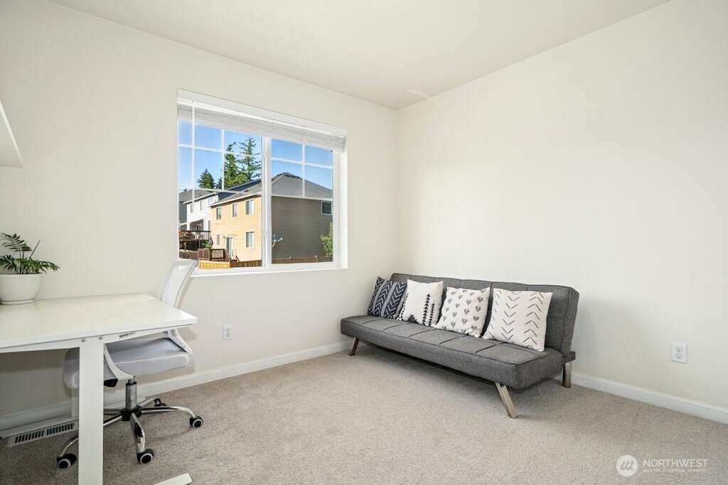 4915 NE 5th Street Renton WA 98059