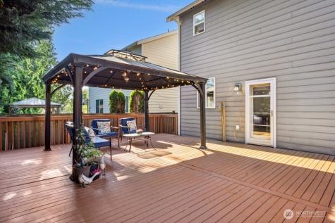 4915 NE 5th Street Renton WA 98059