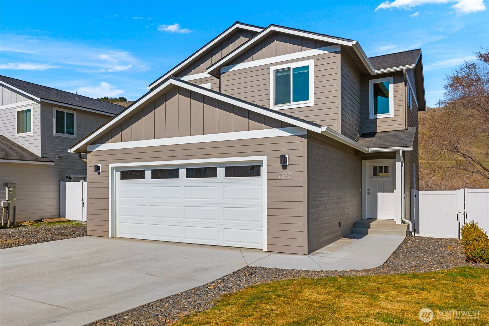 1275 Theo Way Rock Island WA 98850
