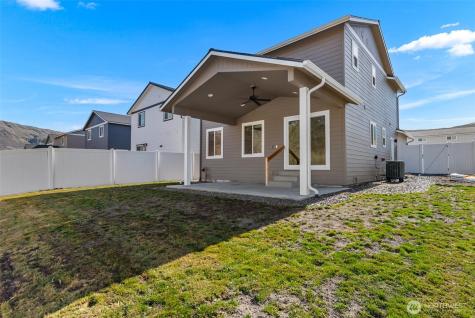 1275 Theo Way Rock Island WA 98850