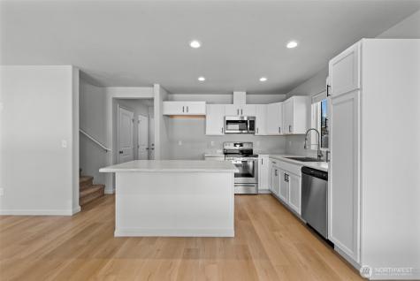 1275 Theo Way Rock Island WA 98850