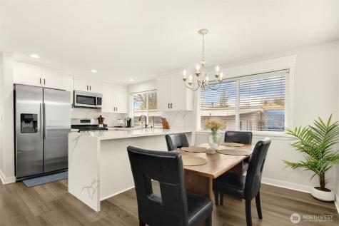 5306 26th Avenue S Seattle WA 98118