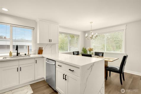 5306 26th Avenue S Seattle WA 98118