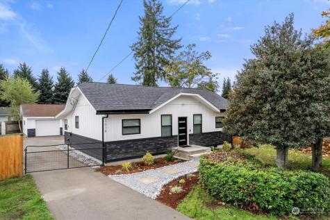 1018 7th Puyallup WA 98372