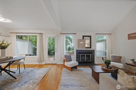 10123 NE 135th Lane Kirkland WA 98034