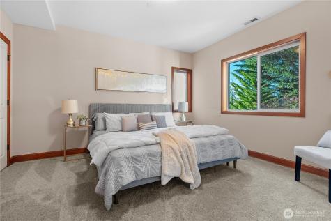 20619 NE 16th Street Sammamish WA 98074