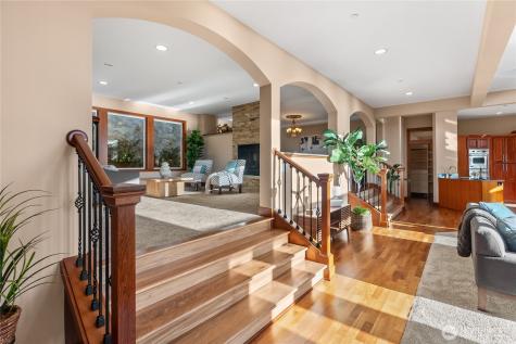 20619 NE 16th Street Sammamish WA 98074