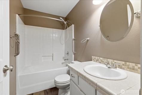 1101 W Luta Street Moses Lake WA 98837