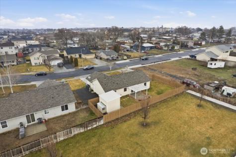 1101 W Luta Street Moses Lake WA 98837