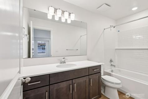10304 6th Place SE Lake Stevens WA 98258