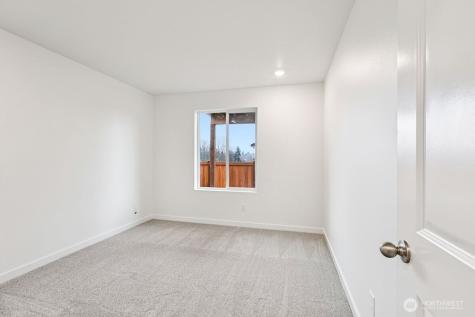 10304 6th Place SE Lake Stevens WA 98258