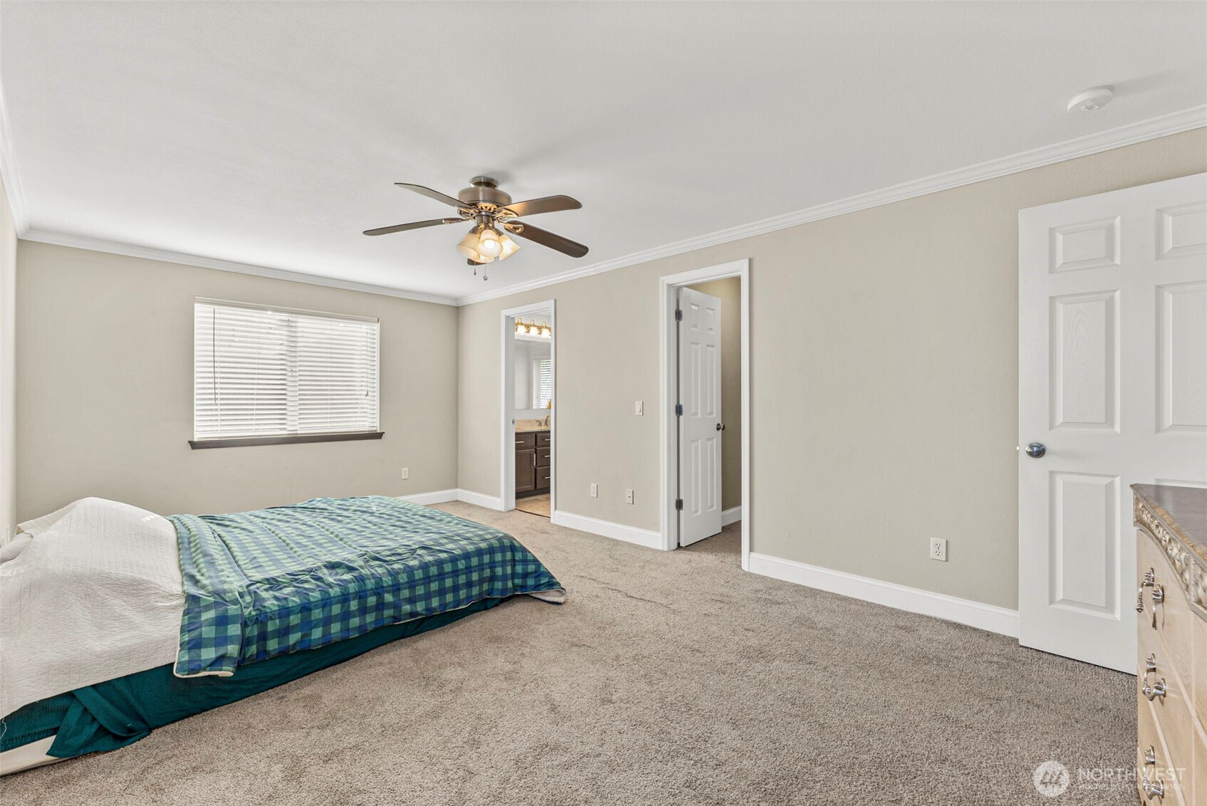 9115 Paradise View Court SE Yelm WA 98597