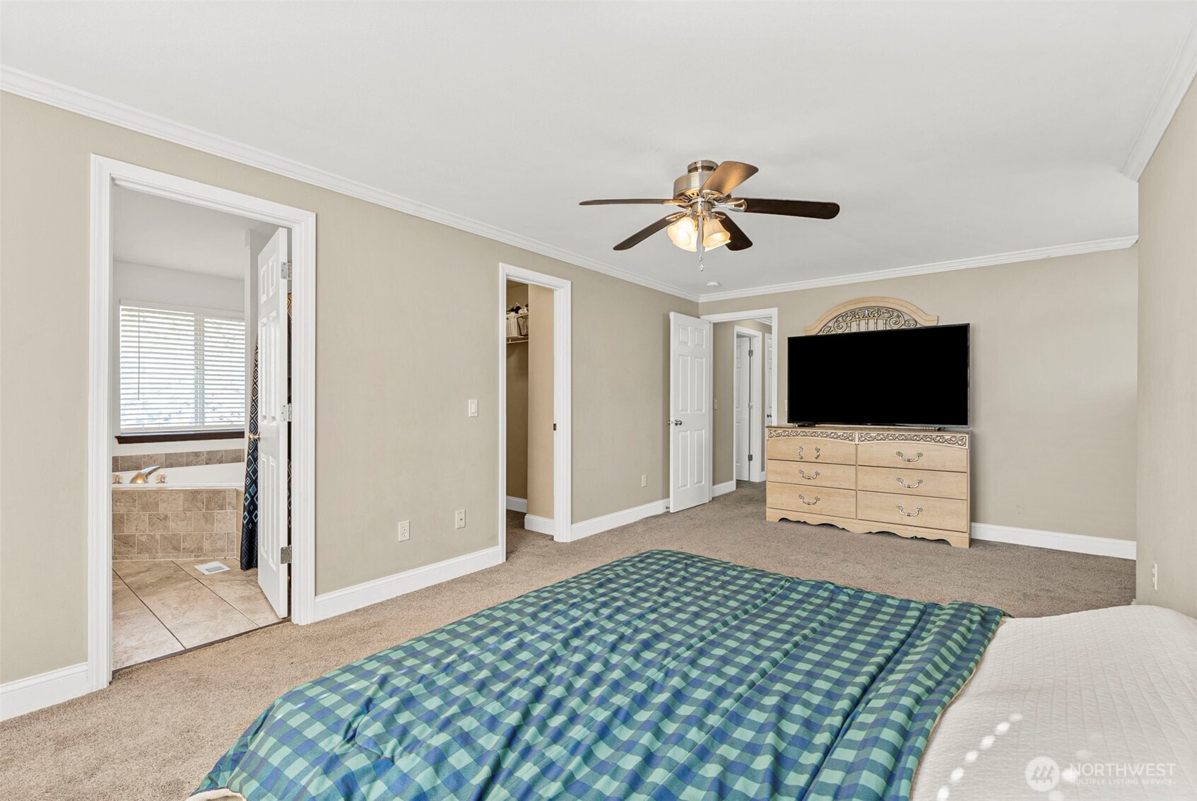 9115 Paradise View Court SE Yelm WA 98597