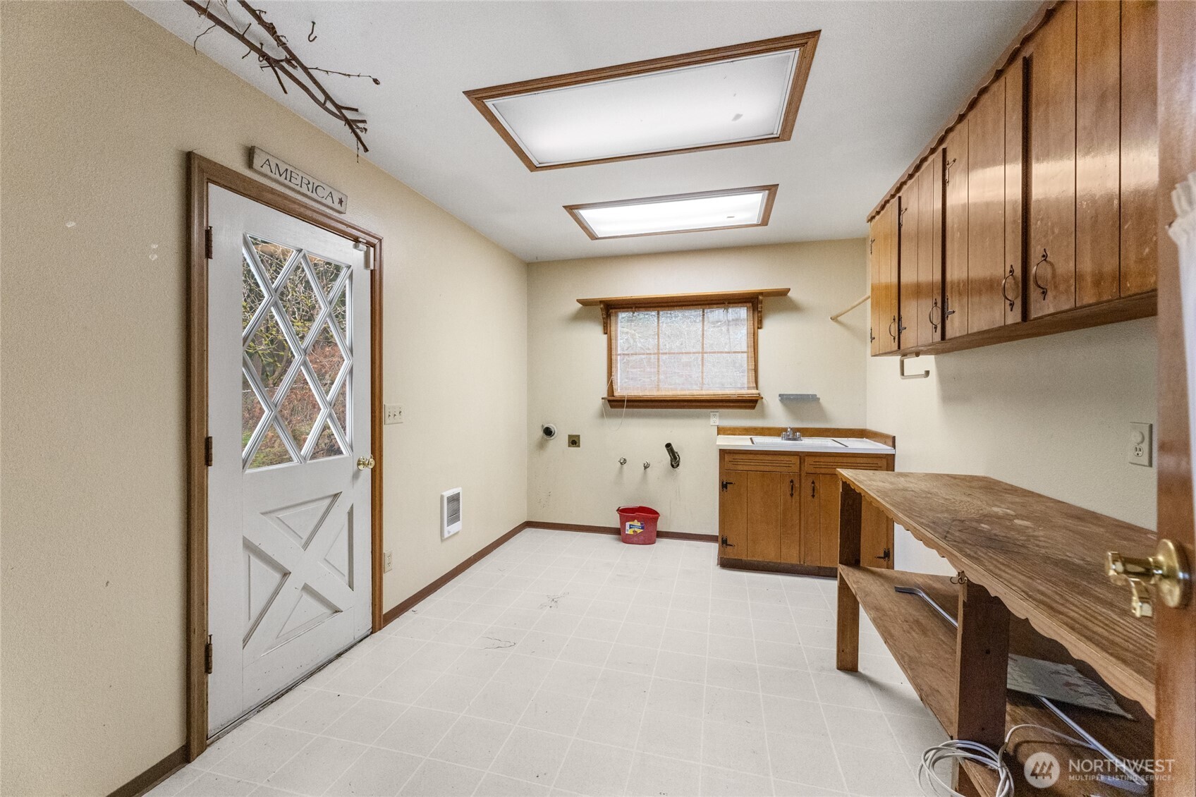 10919 101st Avenue SW Lakewood WA 98498