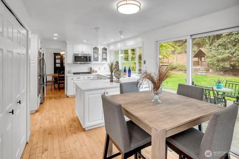 19213 SE 46th Place Issaquah WA 98027