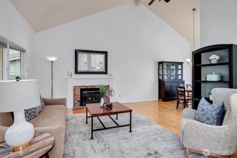19213 SE 46th Place Issaquah WA 98027