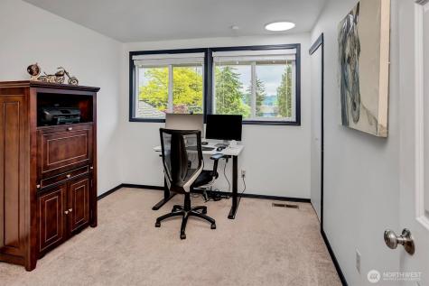 19213 SE 46th Place Issaquah WA 98027