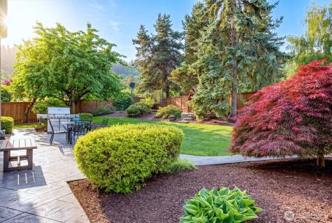 19213 SE 46th Place Issaquah WA 98027