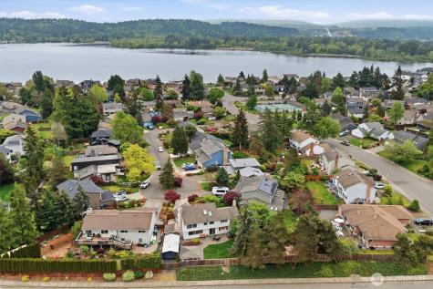 19213 SE 46th Place Issaquah WA 98027