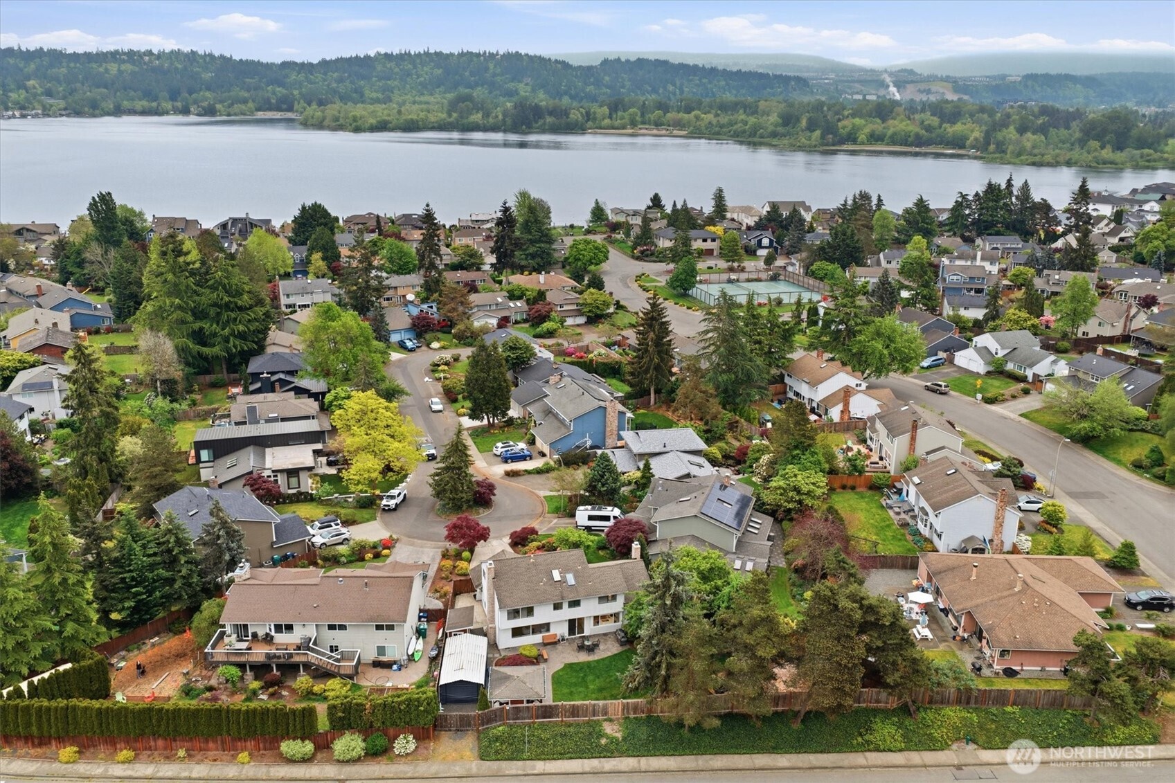 19213 SE 46th Place Issaquah WA 98027