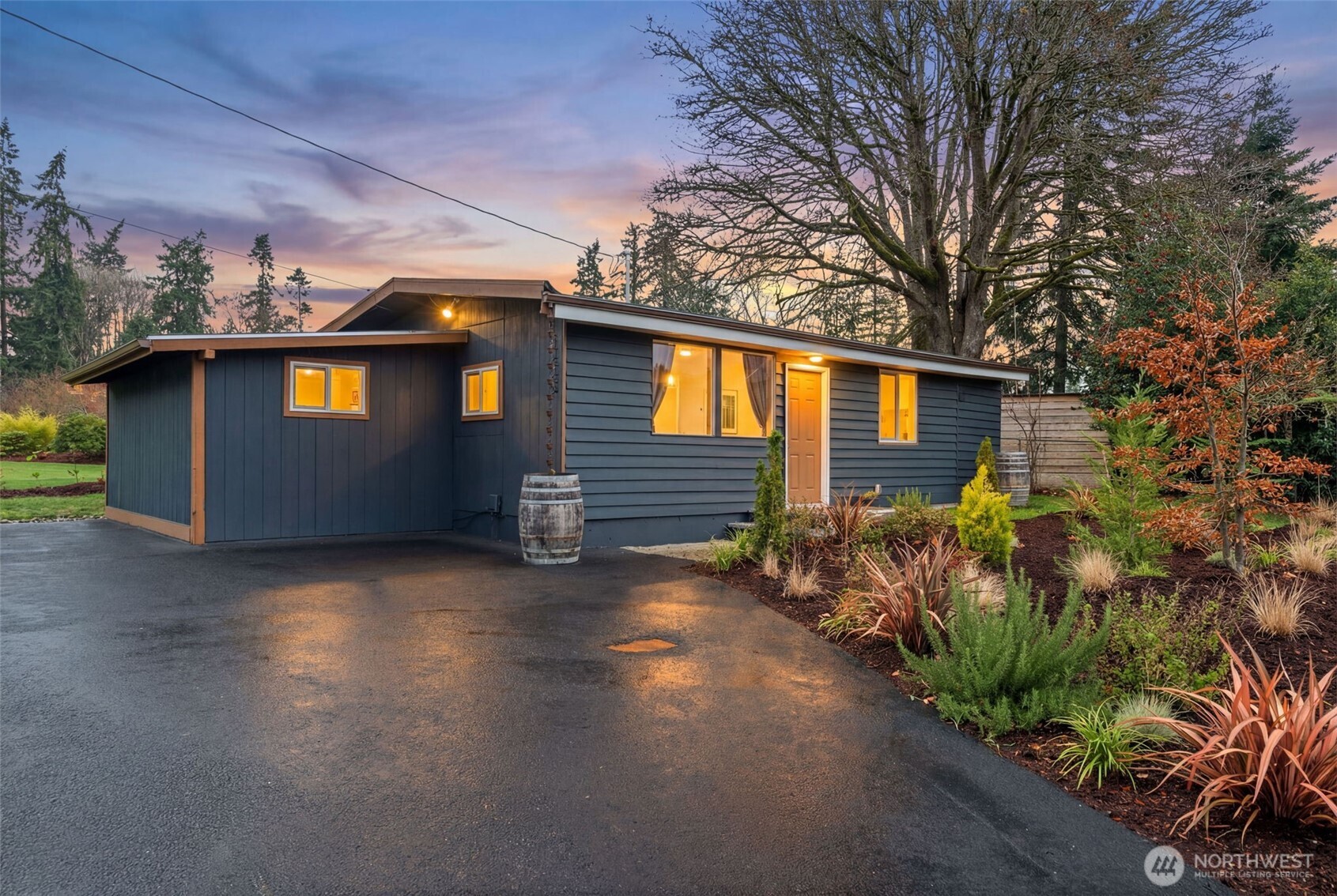 11285 SE Southworth Drive Port Orchard WA 98366
