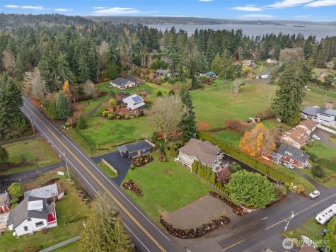 11285 SE Southworth Drive Port Orchard WA 98366