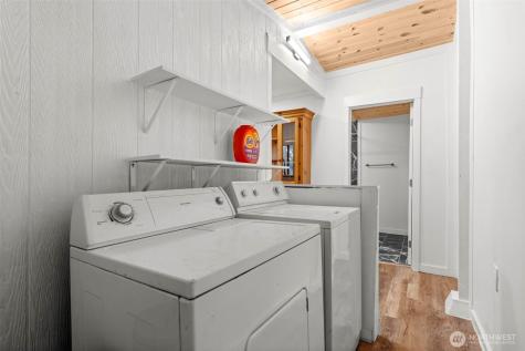 11285 SE Southworth Drive Port Orchard WA 98366