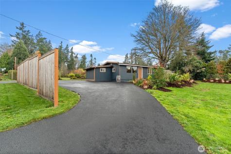 11285 SE Southworth Drive Port Orchard WA 98366