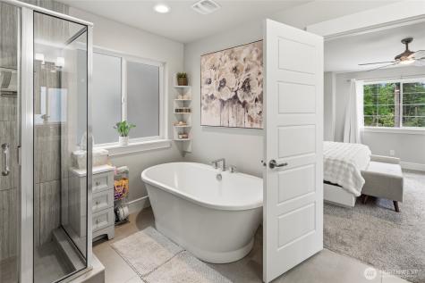 26029 242nd Place SE Maple Valley WA 98038