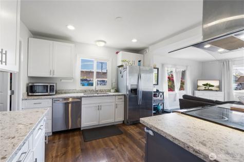 1317 47th Avenue E Fife WA 98424