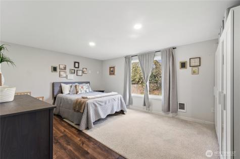 1317 47th Avenue E Fife WA 98424