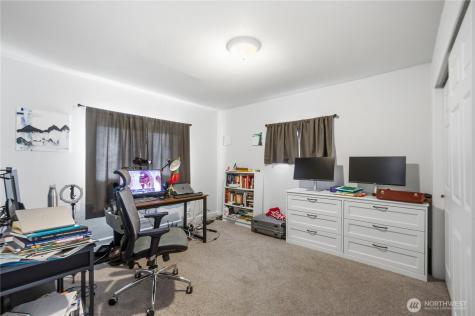 1317 47th Avenue E Fife WA 98424