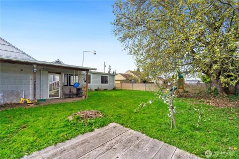 1317 47th Avenue E Fife WA 98424