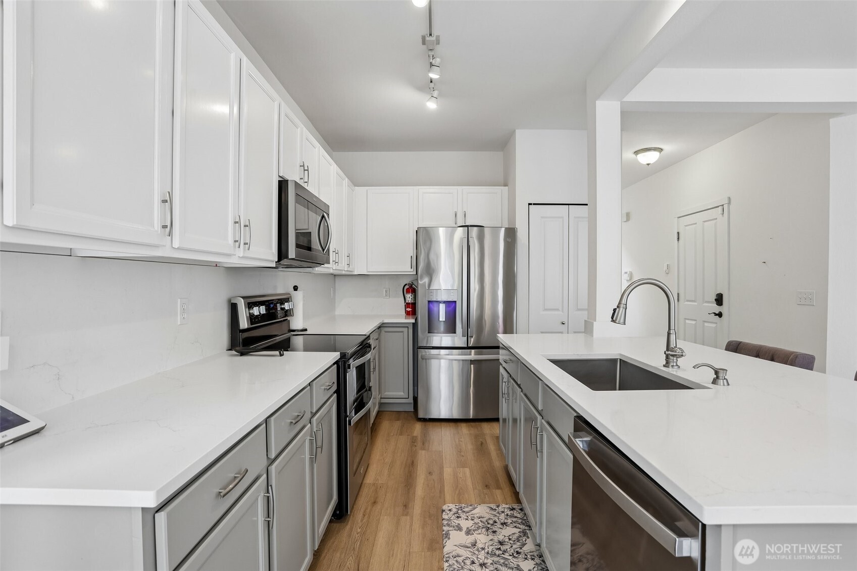 3951 S Chicago Street Seattle WA 98118