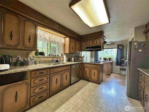 121 Pleasant View Drive Morton WA 98356