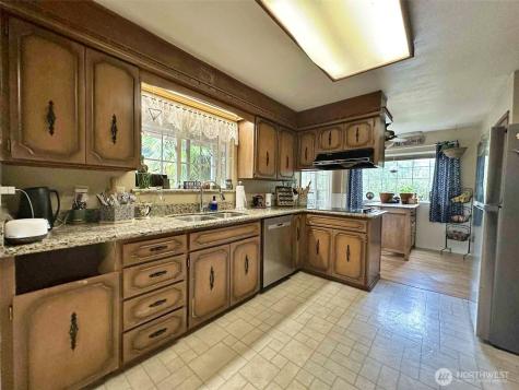 121 Pleasant View Drive Morton WA 98356