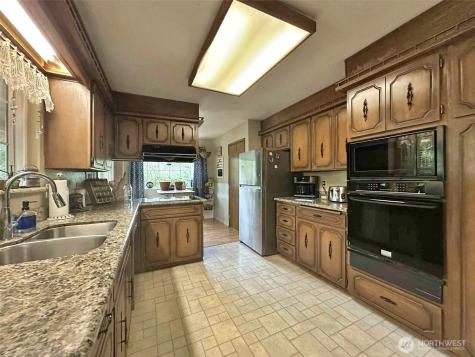 121 Pleasant View Drive Morton WA 98356