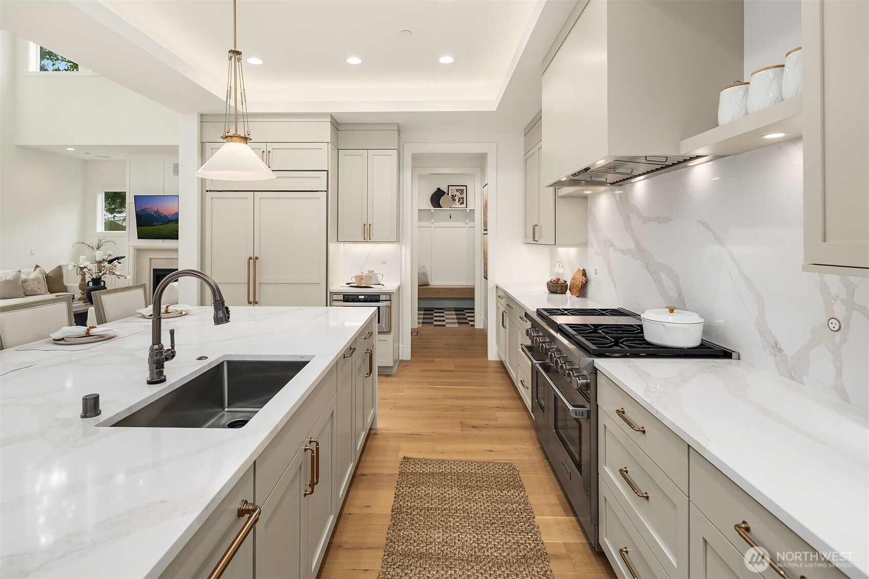 2104 166th Place NE Bellevue WA 98008