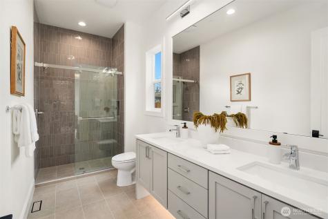 2104 166th Place NE Bellevue WA 98008