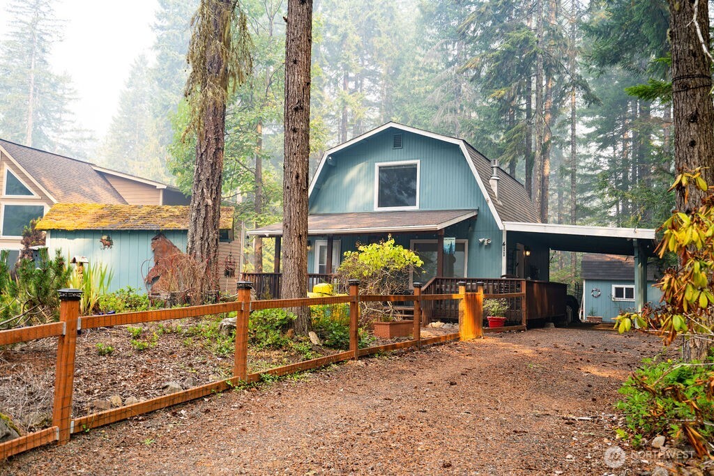 411 N Mount Seattle Way Hoodsport WA 98548