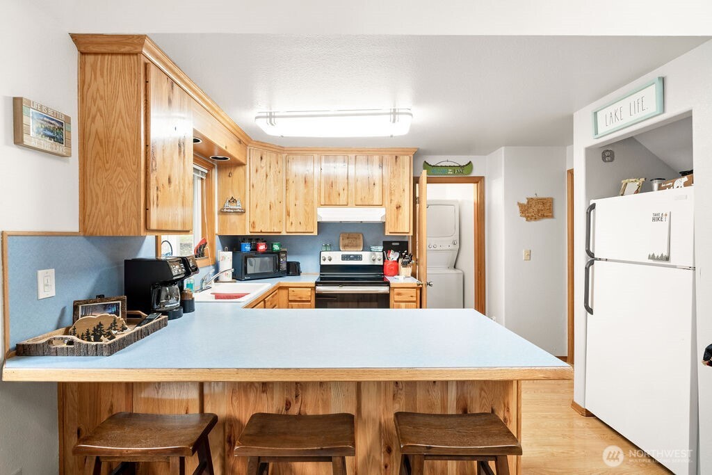 411 N Mount Seattle Way Hoodsport WA 98548