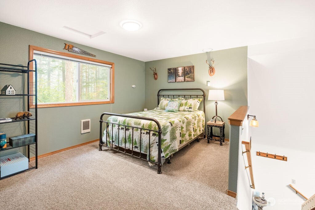 411 N Mount Seattle Way Hoodsport WA 98548